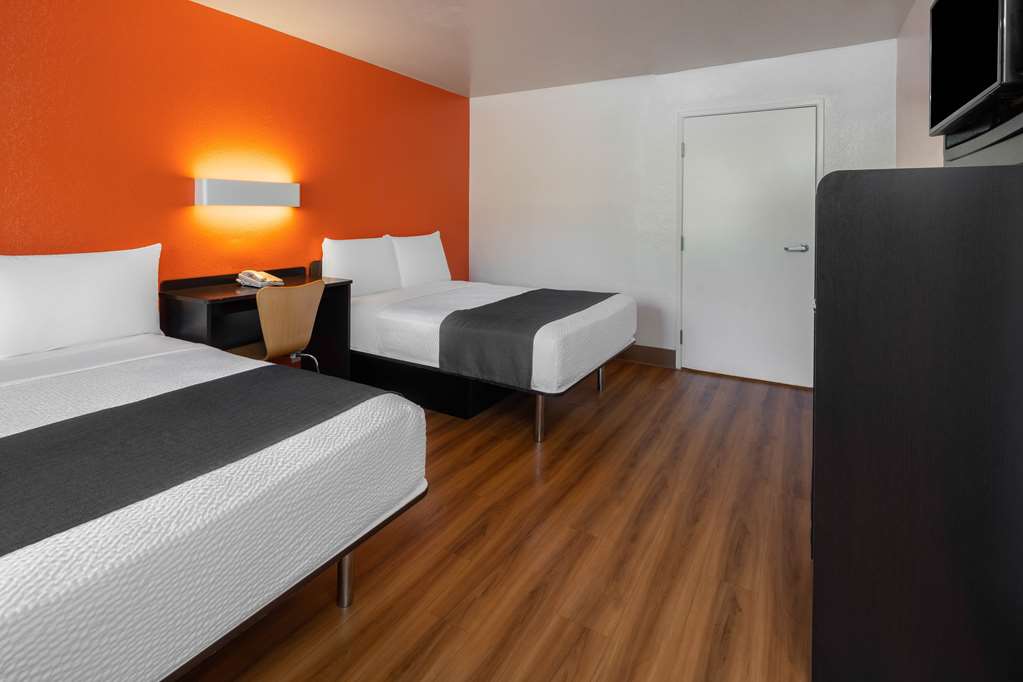Motel 6 Carpinteria CA Santa Barbara South - photo 11