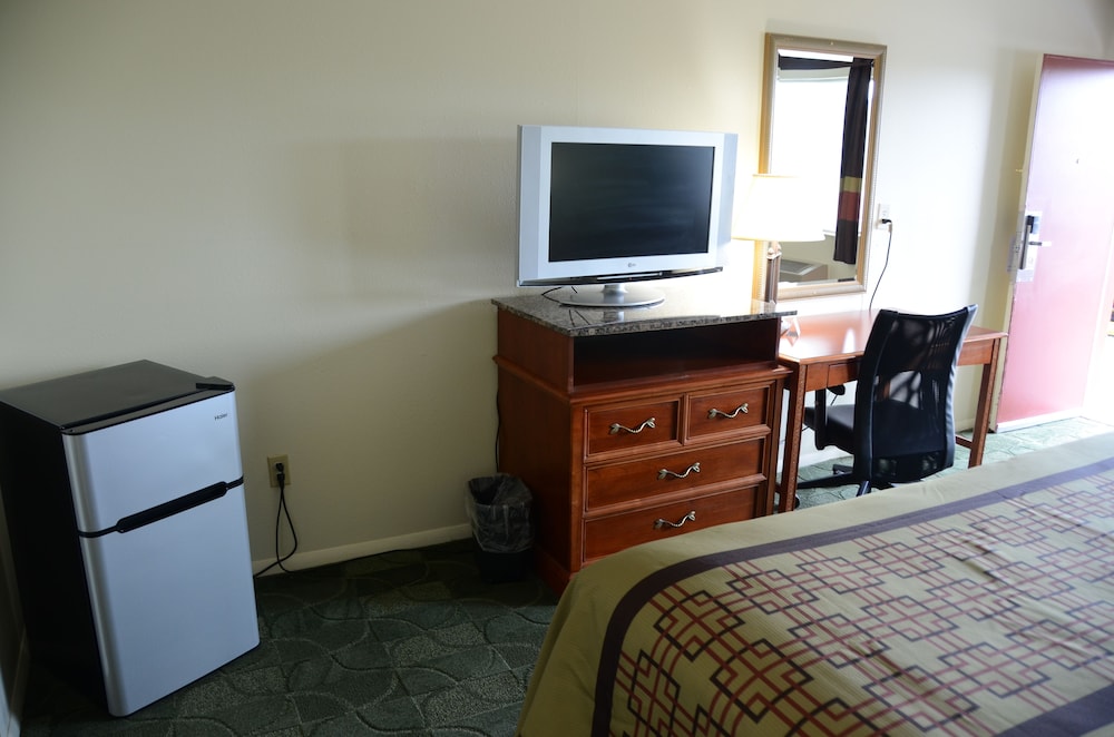 Big Spring Inn - photo 6