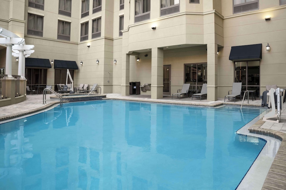 Homewood Suites by Hilton Jacksonville Downtown Southbank - photo 25