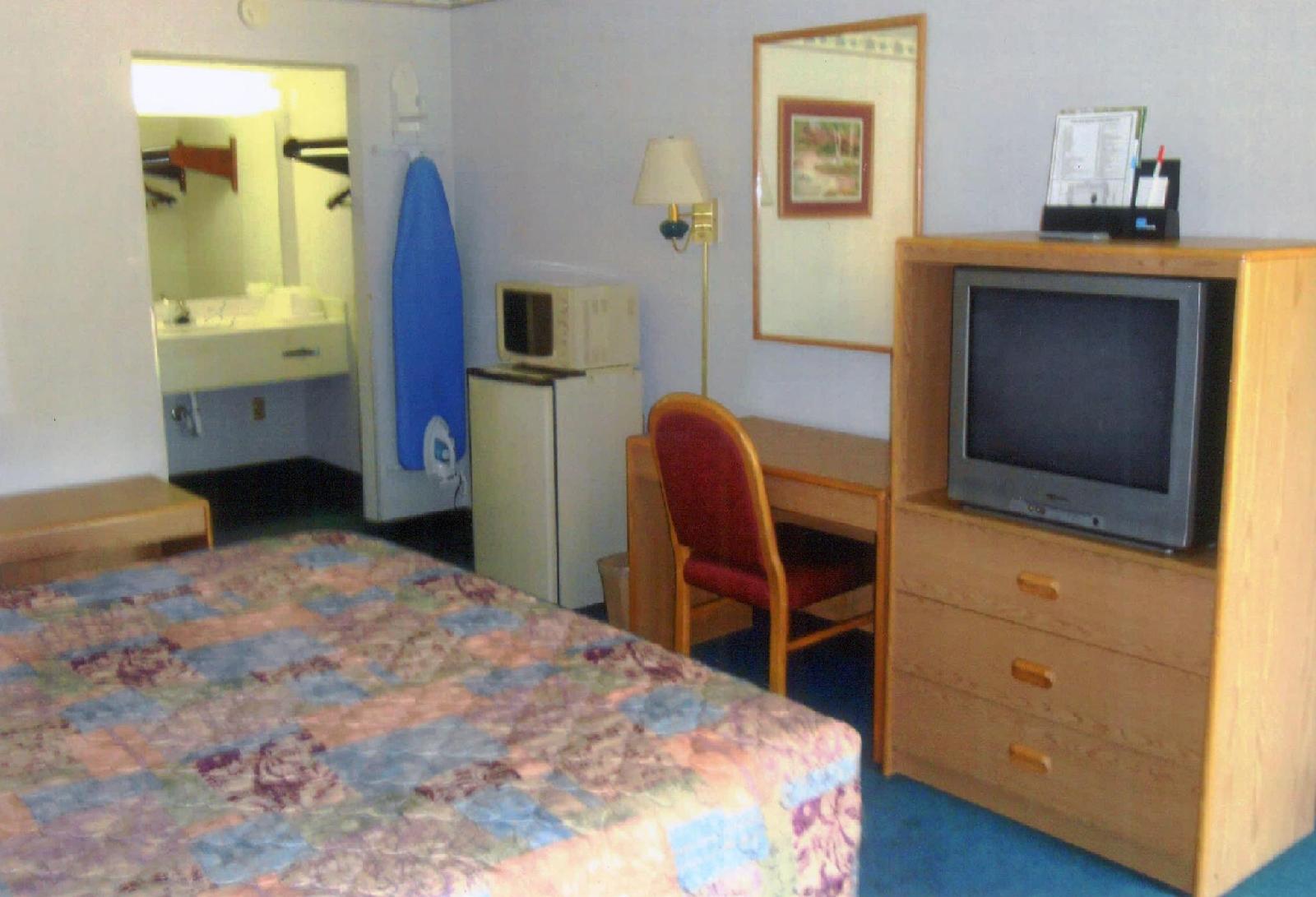 Americas Best Value Inn Shelby - photo 6
