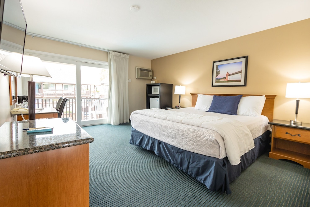 King Frederik Inn - photo 12