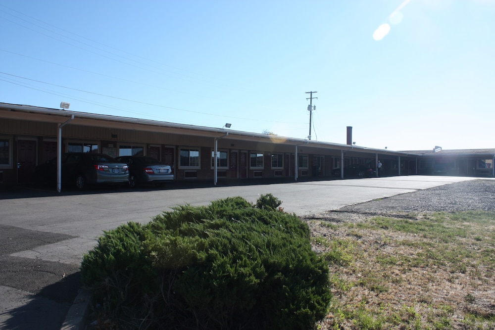 A 1 Budget Motel - photo 102