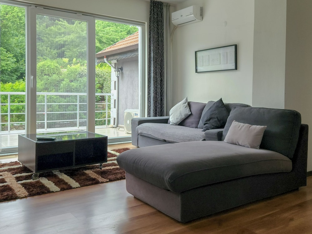 Yaylı Apart — 4-Star Luxury Hotel in Buyukderbent, Turkey