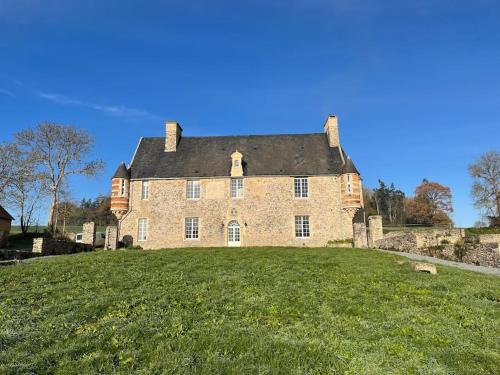 La Grande Rocque - carbon neutral hotel in Unknown City