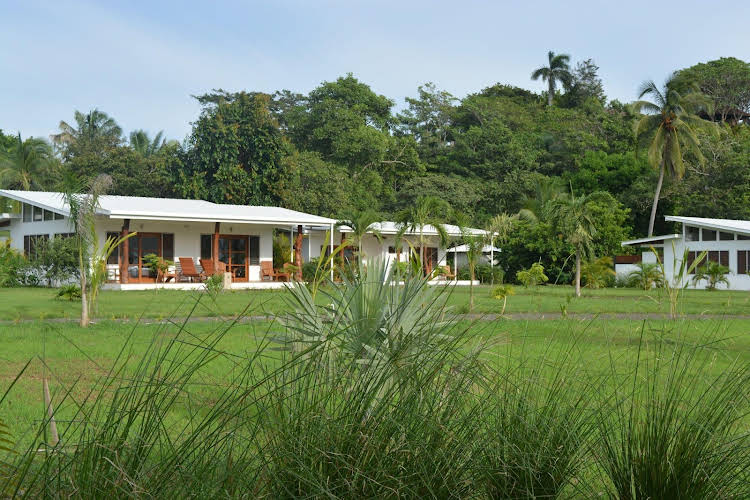 Zen Spirit Yoga Resort in Bejuco, Costa Rica