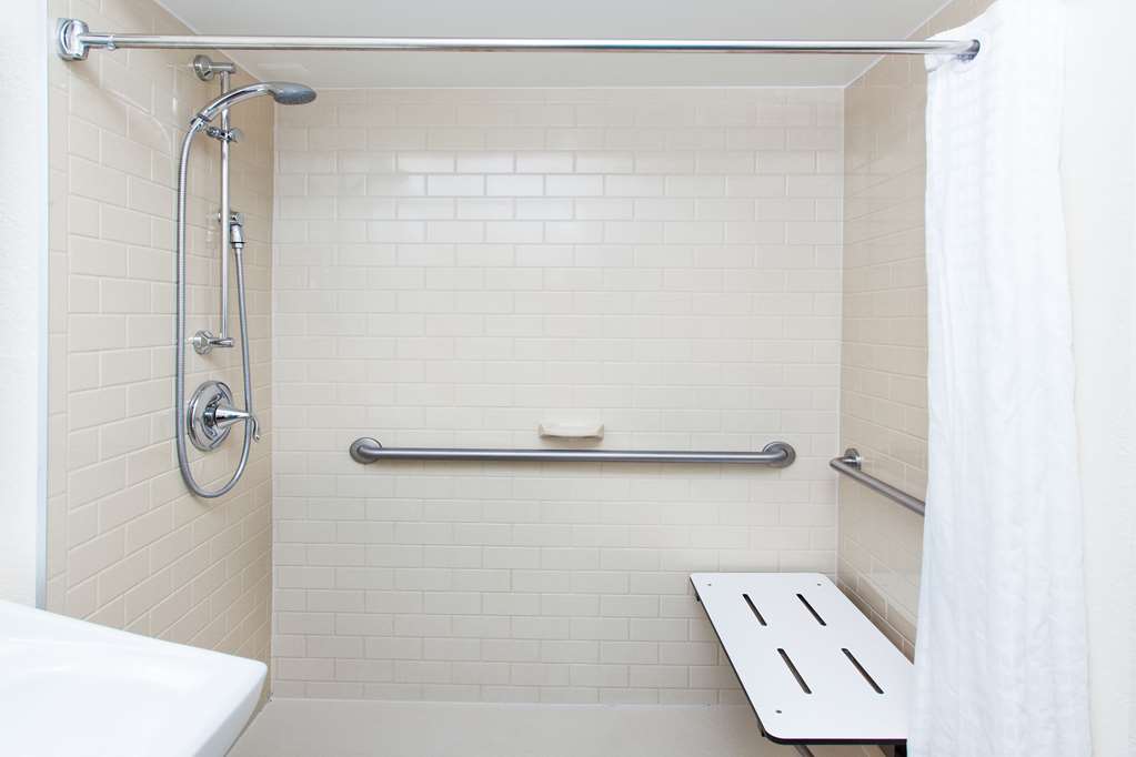 Sonesta Simply Suites Dallas Las Colinas - photo 17