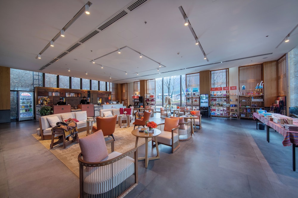 Joy Holiday Hotel Lijiang in Lijiang, People's Republic of China