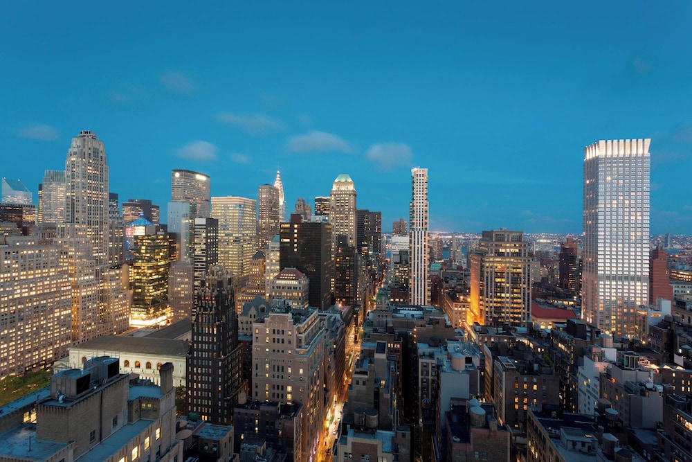 Courtyard by Marriott New York Manhattan Times Square