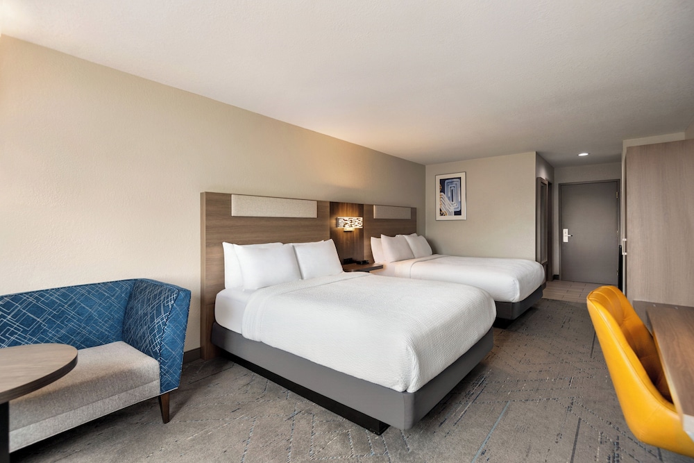 Holiday Inn Express Morgantown by IHG - photo 11