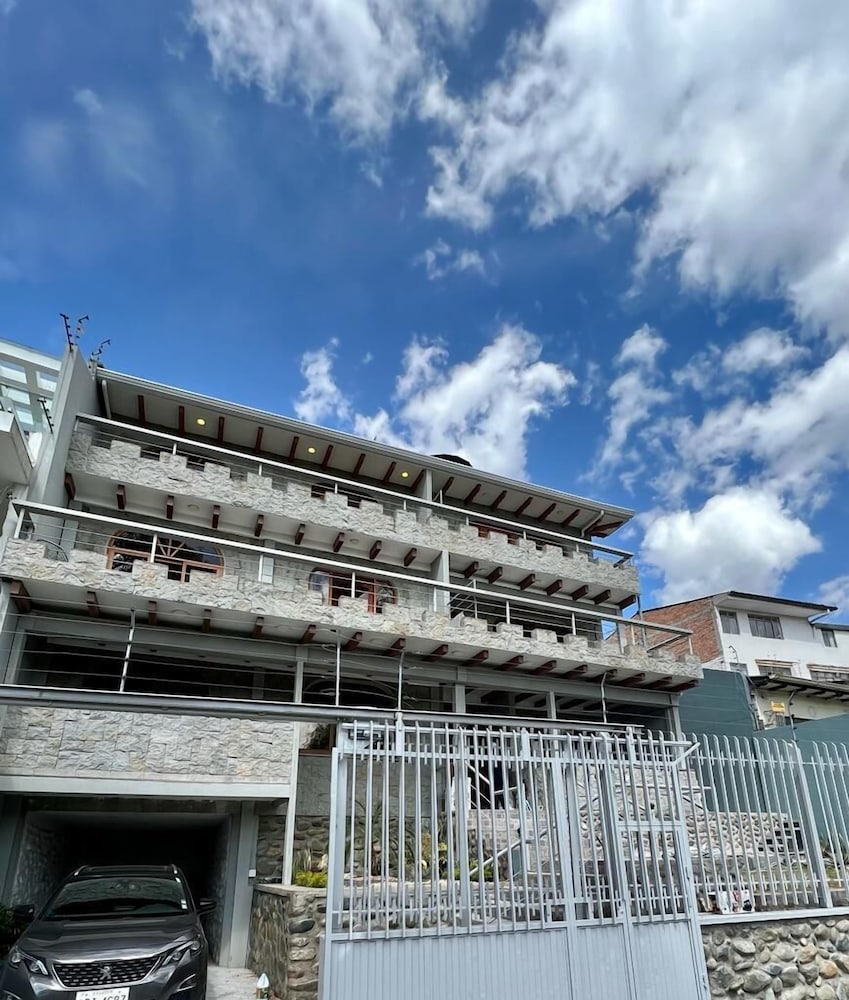 Santa Lucia Suites Barranco - carbon neutral hotel in Cuenca