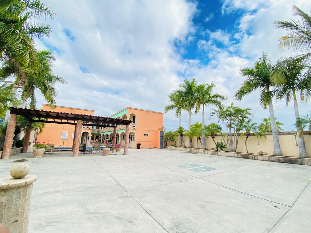 Cactus Inn Los Cabos in San Jose Del Cabo, Mexico