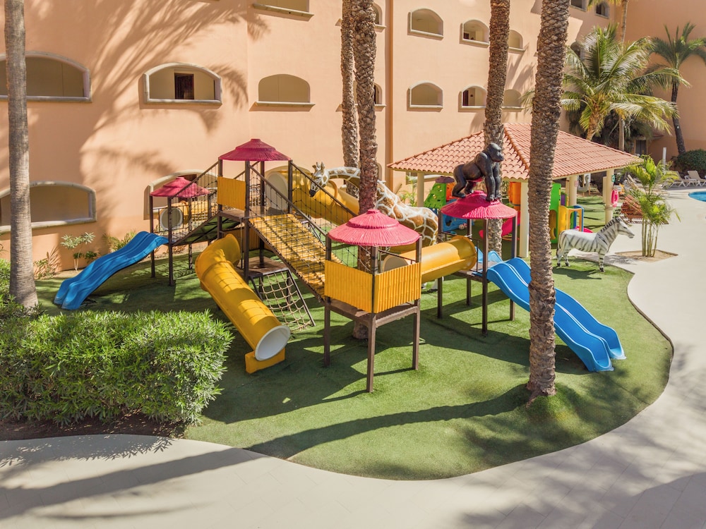 Children's play area - outdoor