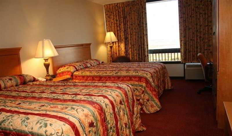 Ramada Inn Atlanta Airport South - photo 3