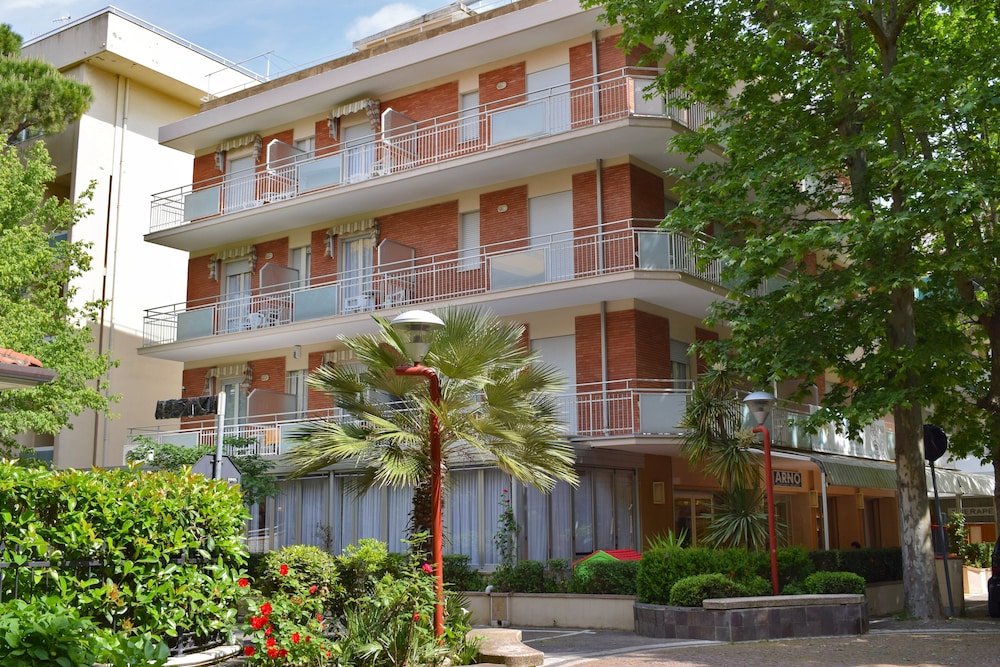 Hotel Arno — hotel in Misano Adriatico