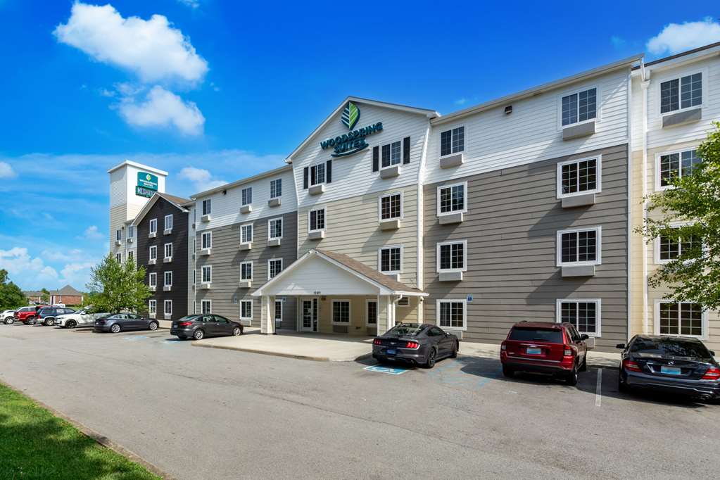 WoodSpring Suites Louisville Southeast - photo 9