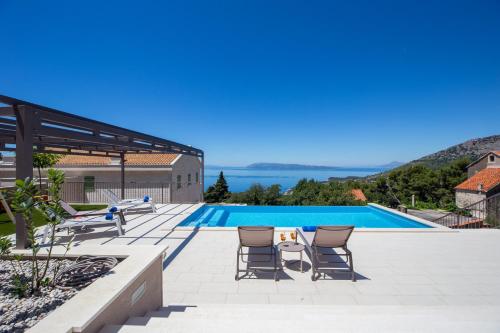 Villa Filia — 4-Star Luxury Hotel in Tucepi, Croatia