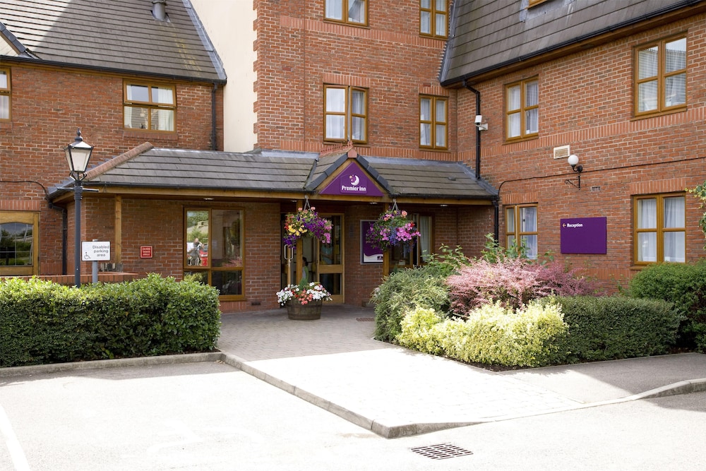 Premier Inn Peterborough — Hampton