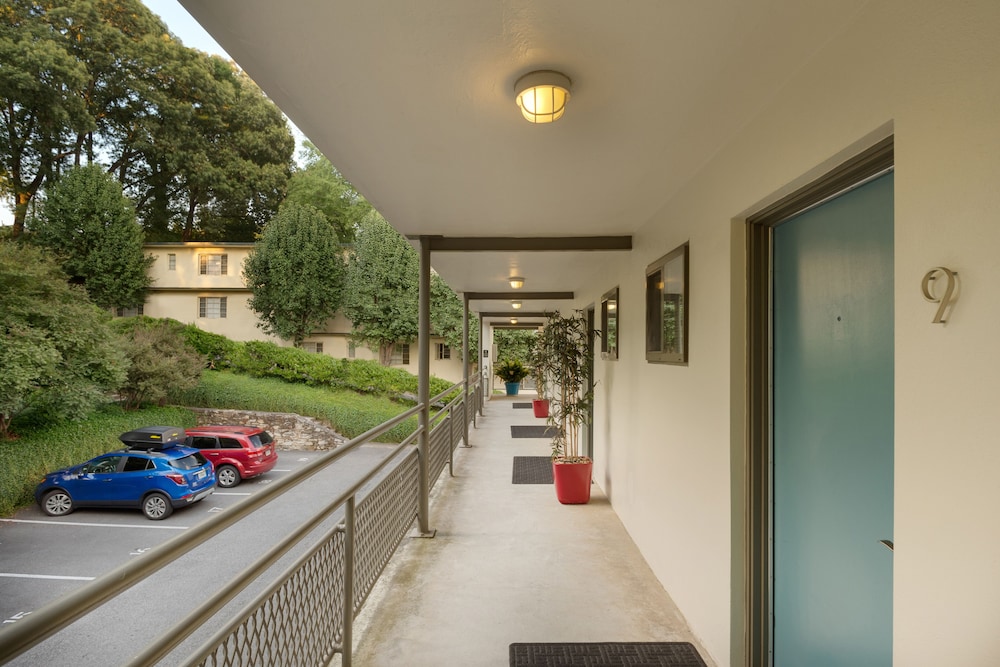 Studios On 25th by BCA Furnished Apts - photo 71