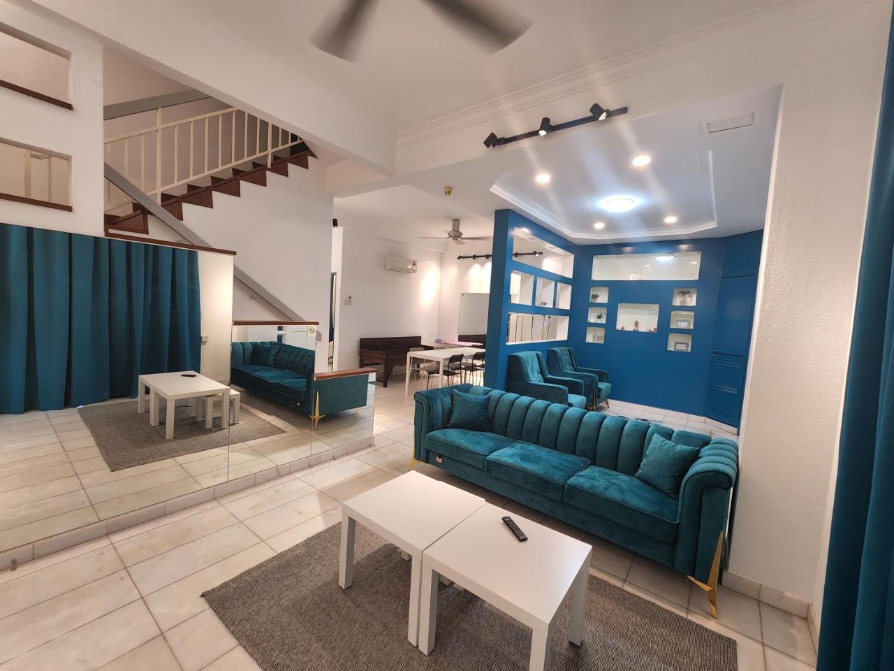 Solok Burma Vacation Home @ Gurney Penang — 4-Star Luxury Hotel in George Town, Malaysia