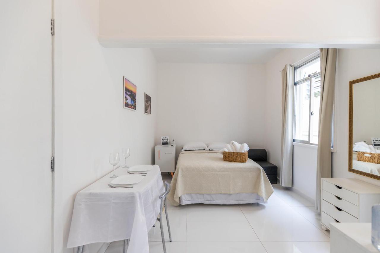 Studio Bartho Leblon — 4-Star Luxury Hotel in Rio De Janeiro, Brasil
