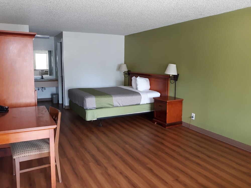 OYO Hotel Centralia - photo 14