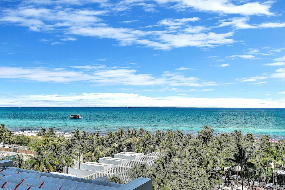 Private Residences at W SoBe by LRMB - photo 63