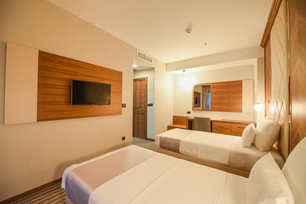 Hotel Union — Podgorica — photo 5