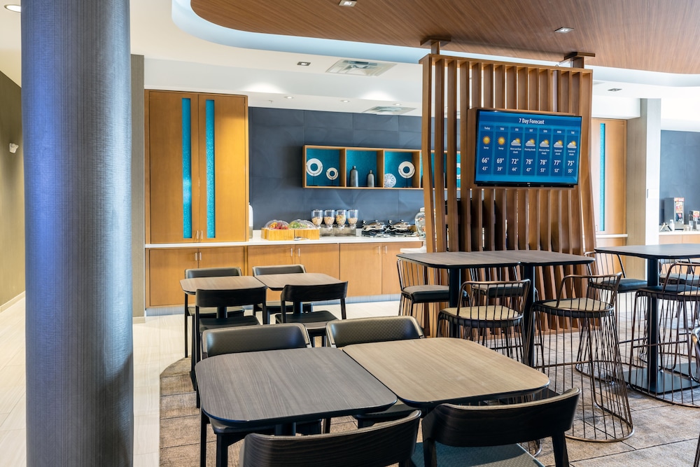SpringHill Suites by Marriott Columbia - photo 27