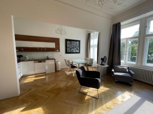 River View Apartment MANES — 4-Star Luxury Hotel in Prague, Czech Republic