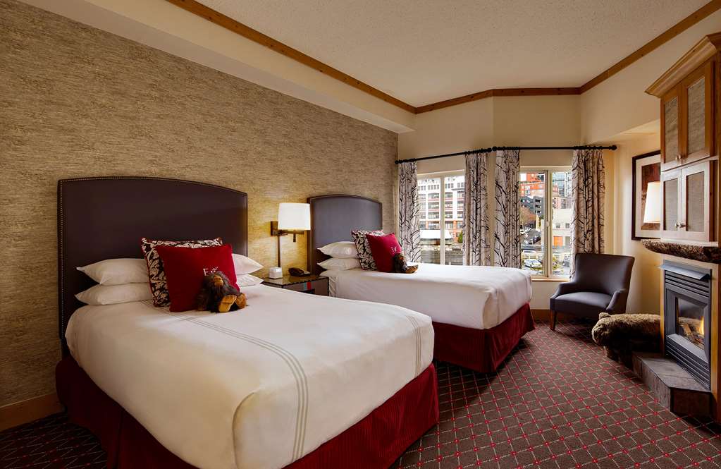 The Edgewater Hotel - photo 34