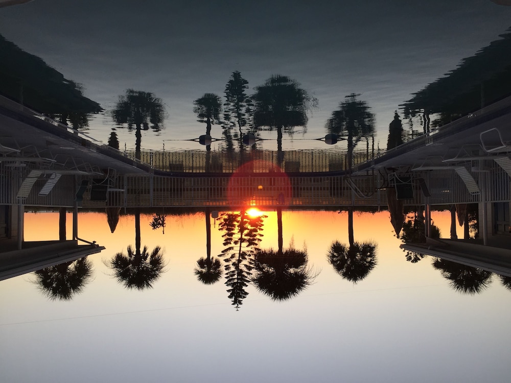 iBeach Resort - featured photo