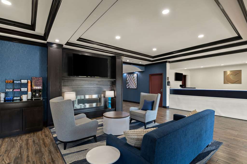 Comfort Inn & Suites Atoka - photo 2