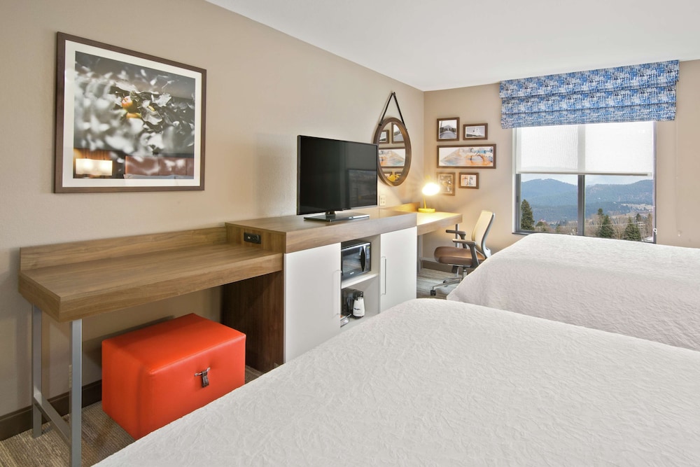Hampton Inn & Suites Spokane Valley - photo 20