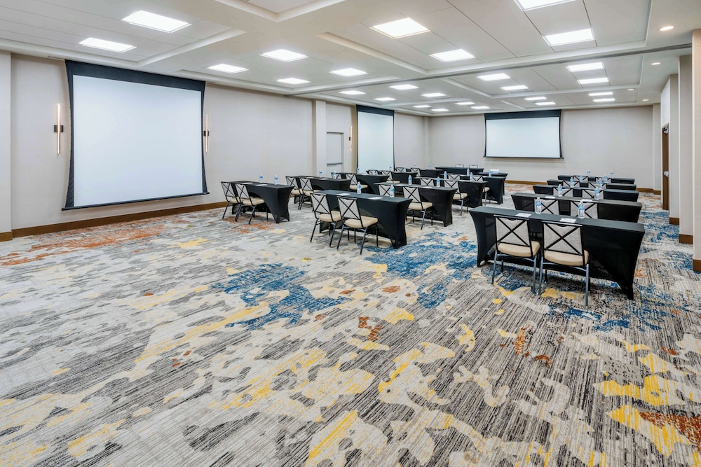 Hilton Garden Inn Albuquerque Uptown - photo 42