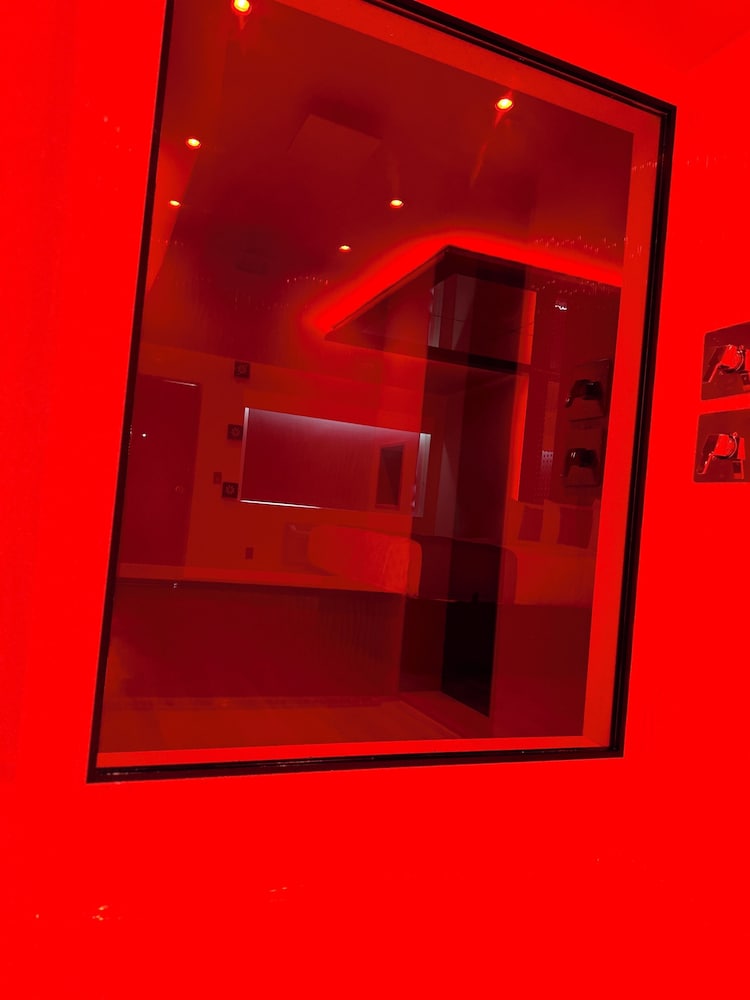 Imperial Suites - photo 21