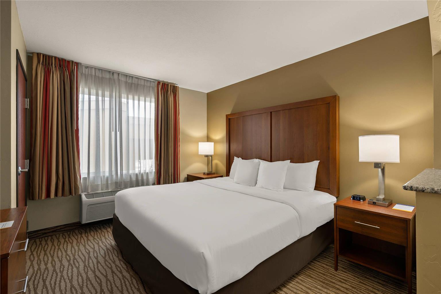 Comfort Inn Ogden near Event Center - photo 30