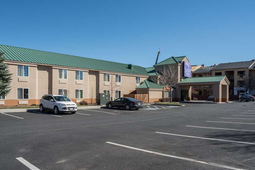 Sleep Inn Bend Crossroads Plaza - carbon neutral hotel in Bend