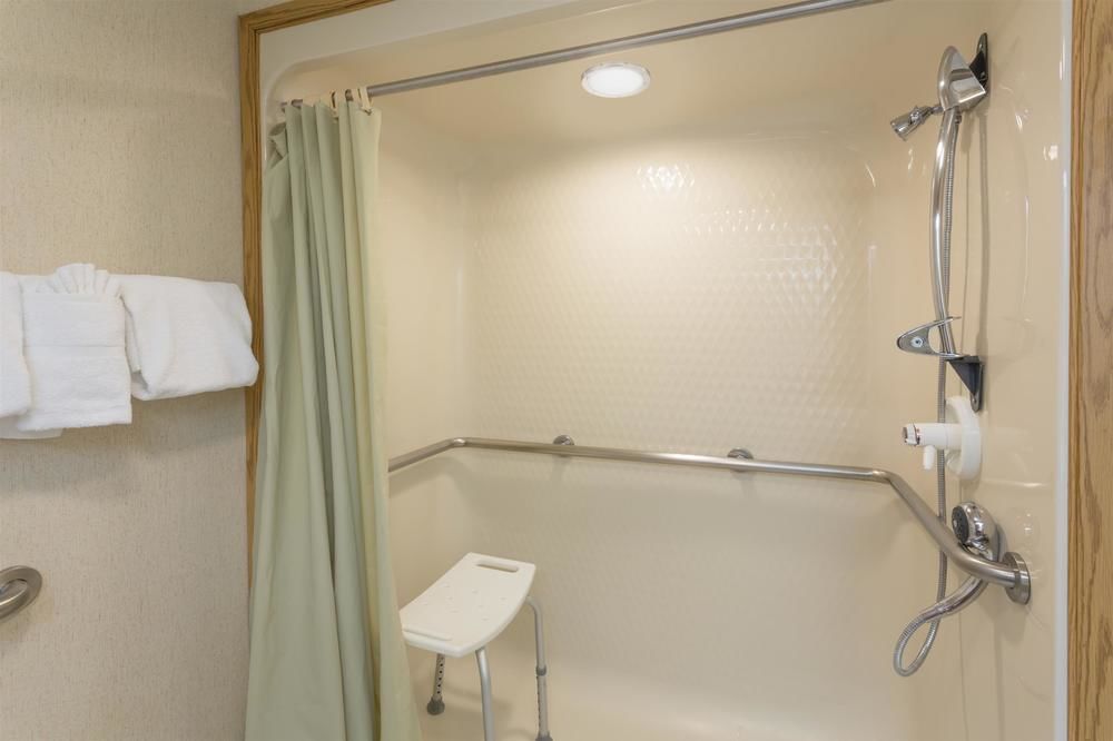SureStay Plus Hotel by Best Western Portland East - photo 12