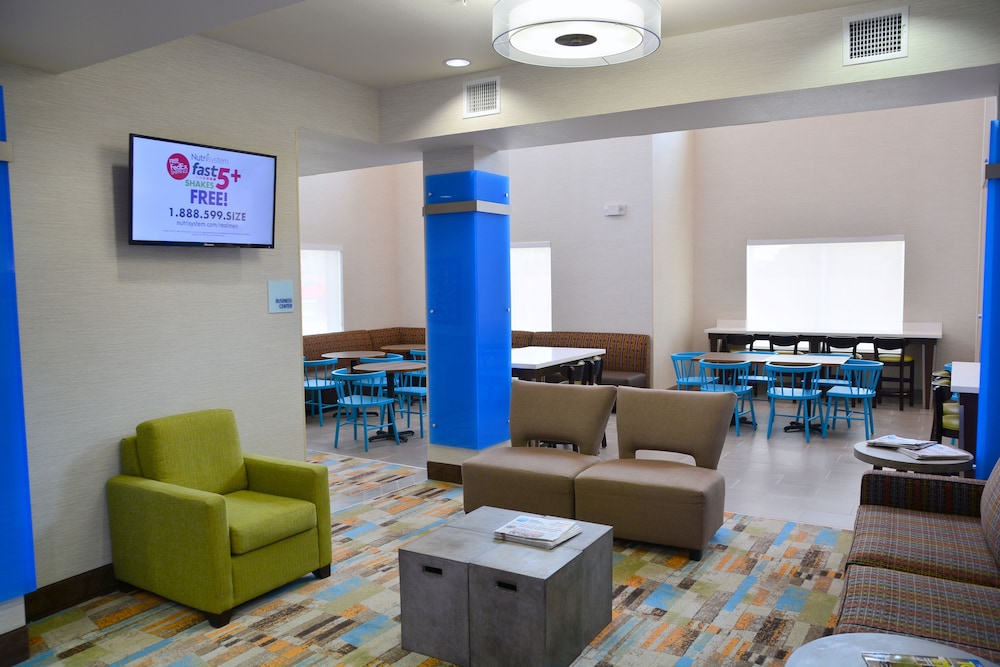 Holiday Inn Express & Suites Houston NW Tomball Area by IHG - photo 73