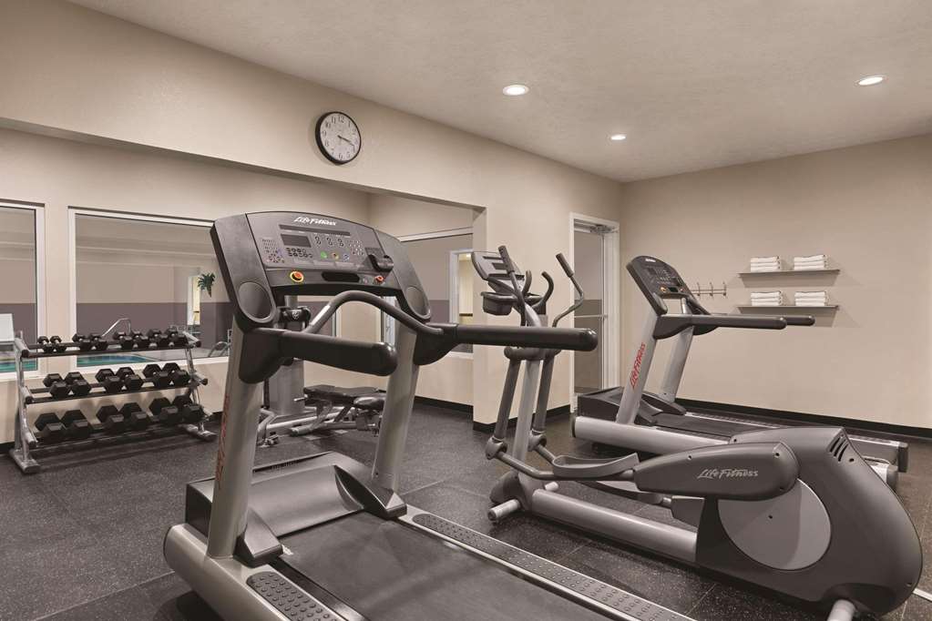 Country Inn & Suites by Radisson Fairborn South OH - photo 17