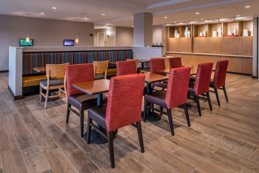 TownePlace Suites by Marriott Merced - photo 34
