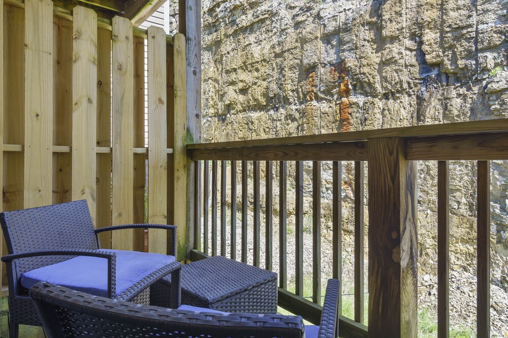 Hillside Duo 2 Units in The Vineyards Resort - photo 46