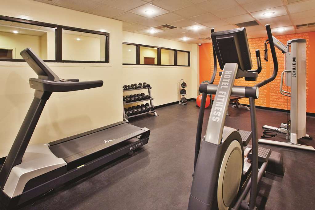 La Quinta Inn & Suites by Wyndham Florence - photo 9
