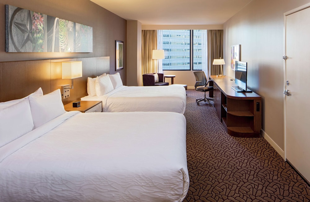 Hilton Garden Inn Downtown Dallas - photo 10