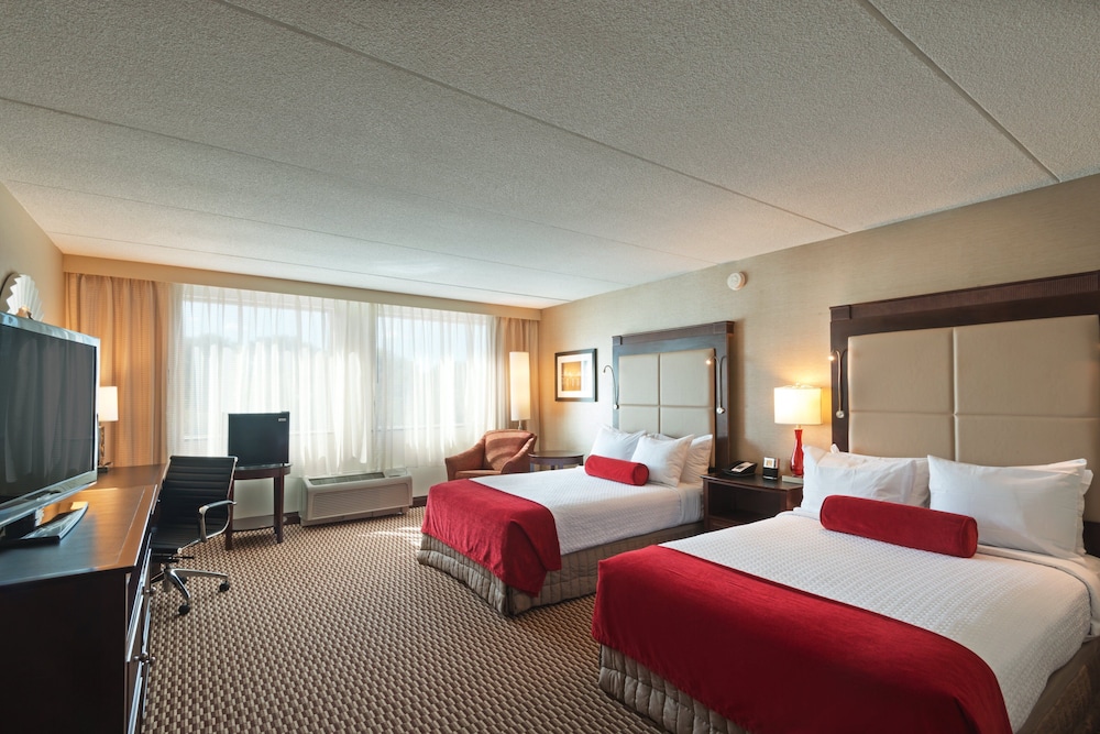 Crowne Plaza Boston Woburn an IHG Hotel - photo 5