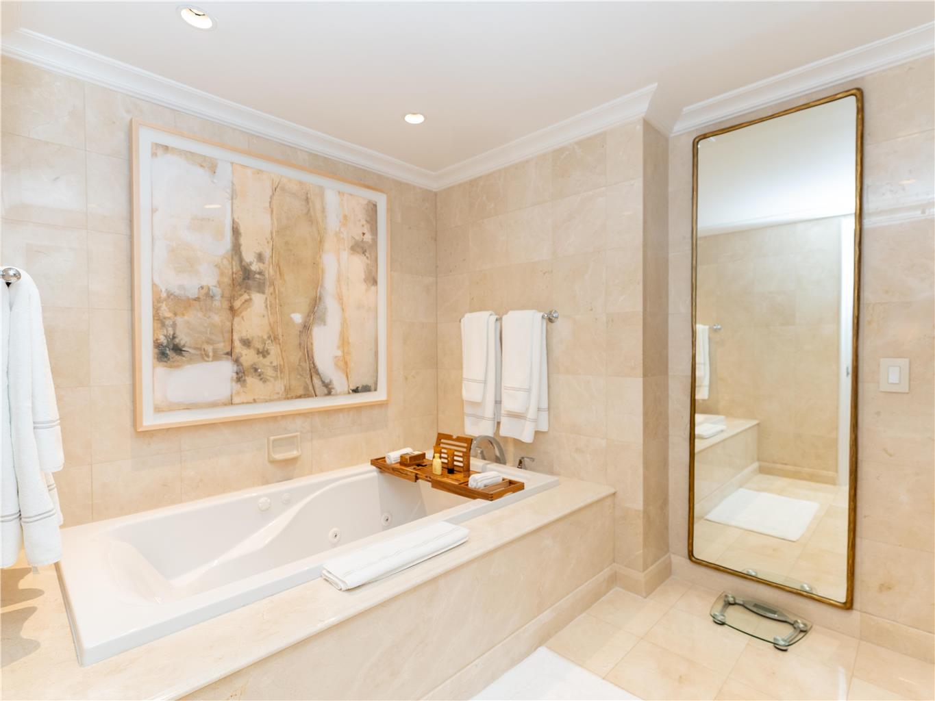 Eau Resort & Spa - photo 42