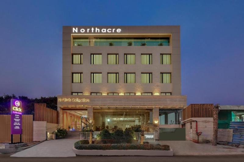 Click Collection Lucknow - carbon neutral hotel in Lucknow