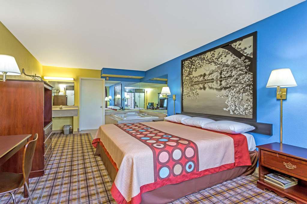 Super 8 by Wyndham Jessup Baltimore Area - photo 13