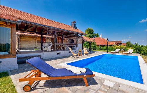 Gorgeous Home In Martinkovec With Sauna — 4-Star Luxury Hotel in Varazdinske Toplice, Croatia