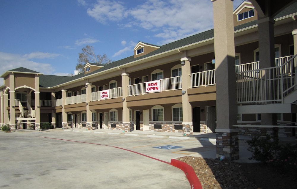 Highlands Suites - photo 14